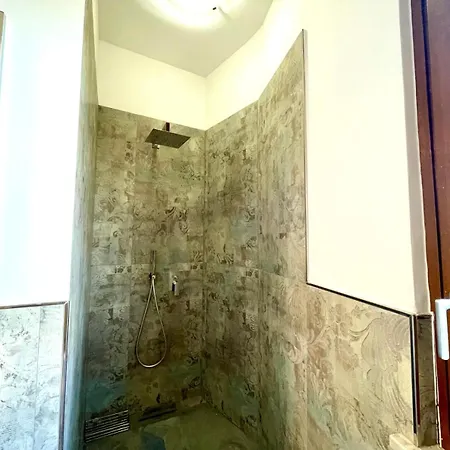 Lägenhet Hostdomus - La Rocca