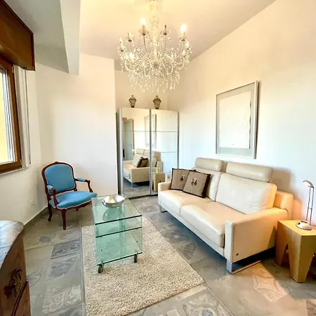 Апартаменты Hostdomus - La Rocca Гарленда