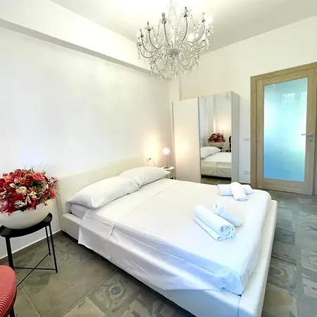 Hostdomus - La Rocca *